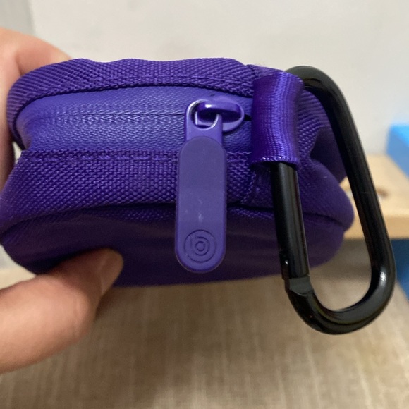 Purple Beats Headphone Case - used Beats by Dre - Picture 3 of 7